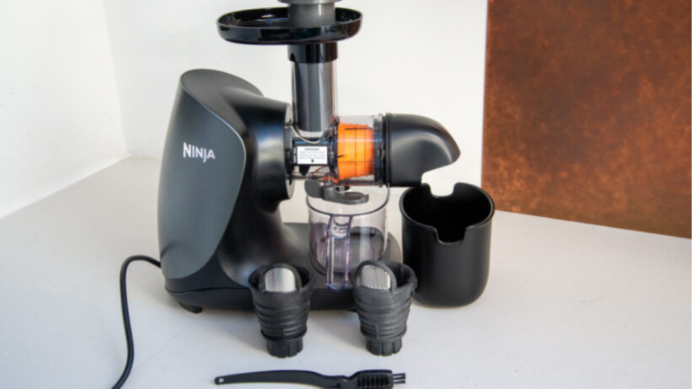 cold press juicer